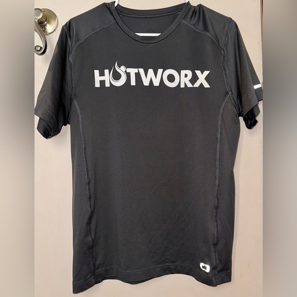 Hotworx dri-fit breathable tee - Picture 1 of 2